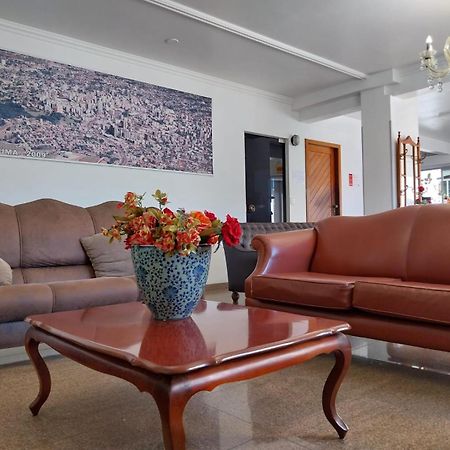 Colle Tourist Hotel Luxo Criciuma  Buitenkant foto