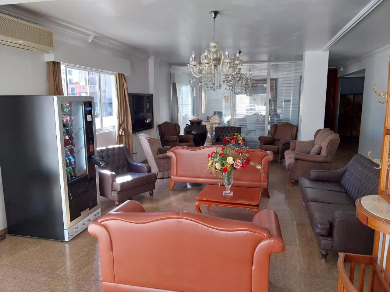Colle Tourist Hotel Luxo Criciuma  Buitenkant foto