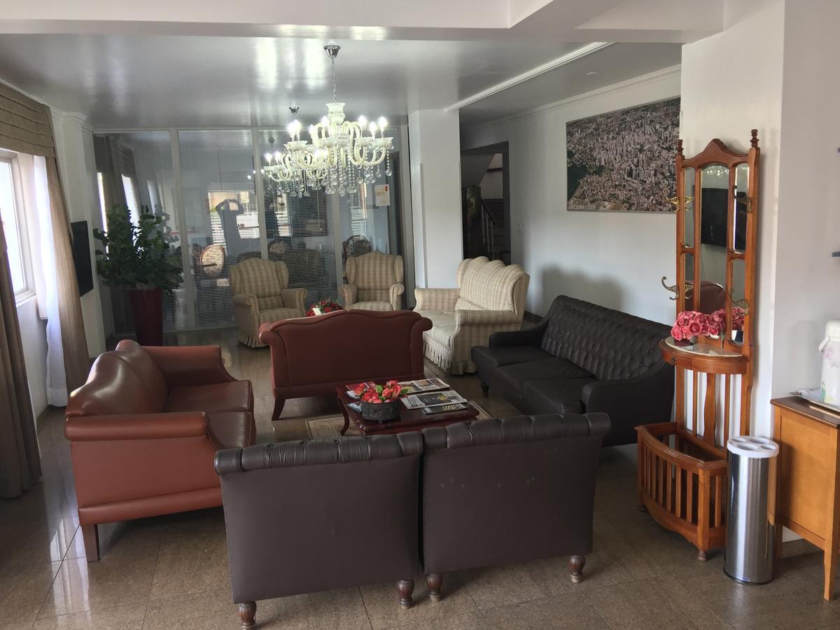 Colle Tourist Hotel Luxo Criciuma  Buitenkant foto